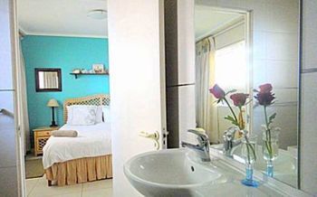 Blouberg Beachfront Accommodation โบลแบร์กสตรานด์ ภายนอก รูปภาพ