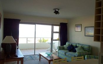 Blouberg Beachfront Accommodation โบลแบร์กสตรานด์ ภายนอก รูปภาพ
