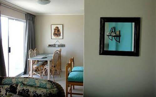 Blouberg Beachfront Accommodation โบลแบร์กสตรานด์ ภายนอก รูปภาพ